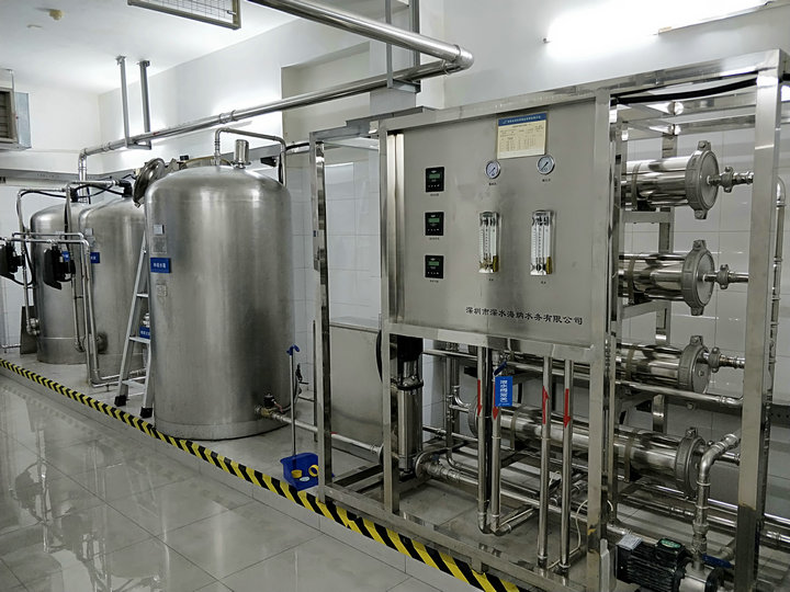 超純水設(shè)備 超純水設(shè)備